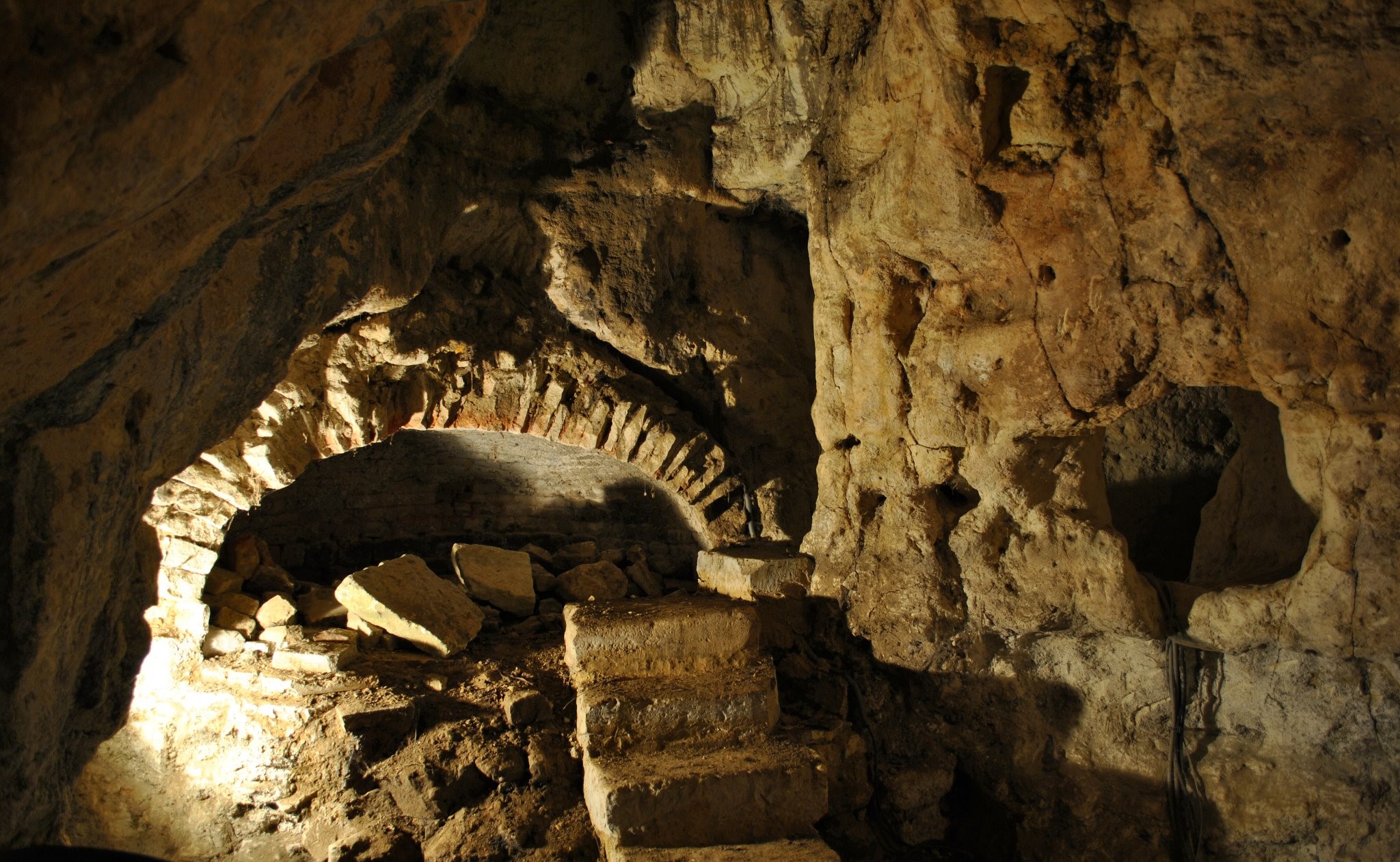 Troglodytes de la Tourette 4
